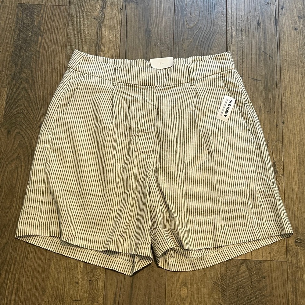 Old Navy Womens Linen Blend Pleated Shorts Charcoal Striped High Waist Large NEW